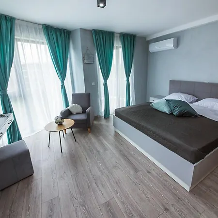 Athmospherevillaema Appartement *