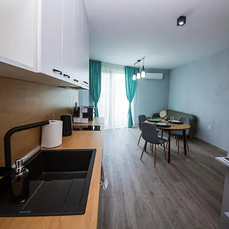 Athmospherevillaema *