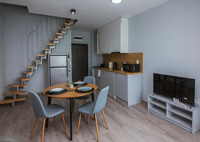 Athmospherevillaema * Кранево