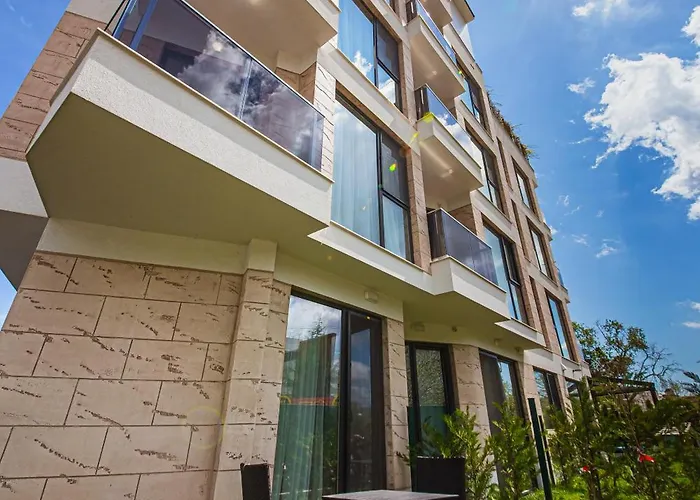 Athmospherevillaema *