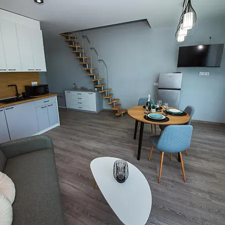 Athmospherevillaema Appartement *